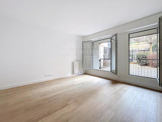 Vente Appartement 4 pièces 83.29 m2 Paris 15ème