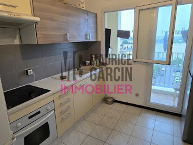 Vente Appartement 4 pièces 83.31 m2 Avignon