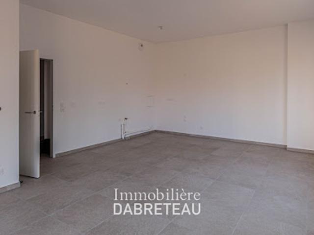 Vente Appartement 4 pièces 83 m2 Tassin la Demi Lune