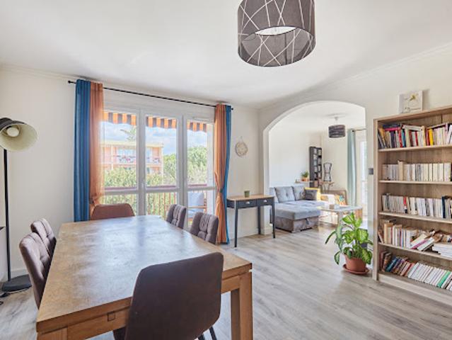 Vente Appartement 4 pièces 83 m2 Aix en Provence