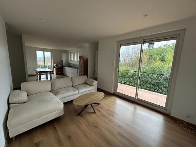 Vente Appartement 4 pièces 83 m2 Attignat