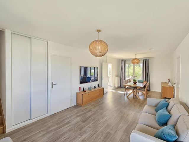 Vente Appartement 4 pièces 83 m2 Poissy