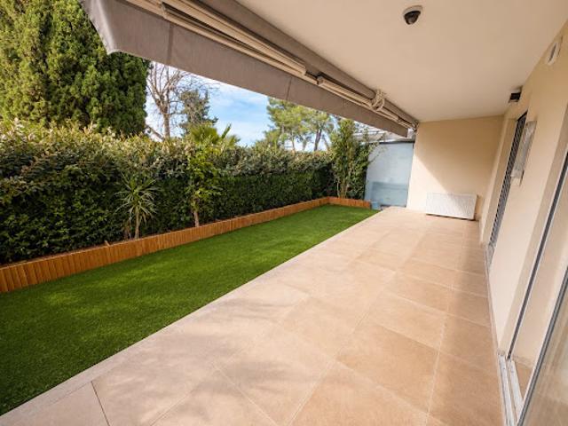 Vente Appartement 4 pièces 80.49 m2 Cannes la bocca