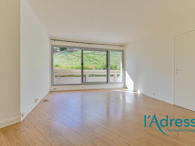 Vente Appartement 4 pièces 80.61 m2 Rosny sous Bois