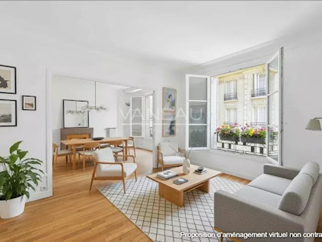 Vente Appartement 4 pièces 80.64 m2 Paris 16ème