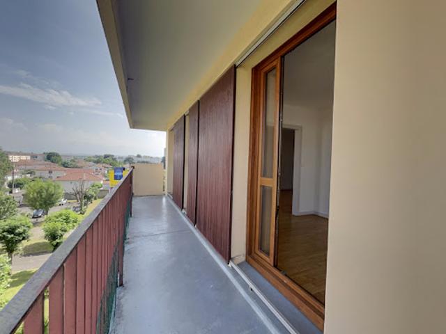Vente Appartement 4 pièces 80.98 m2 Tarbes