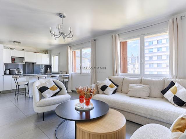 Vente Appartement 4 pièces 80.13 m2 Paris 11ème
