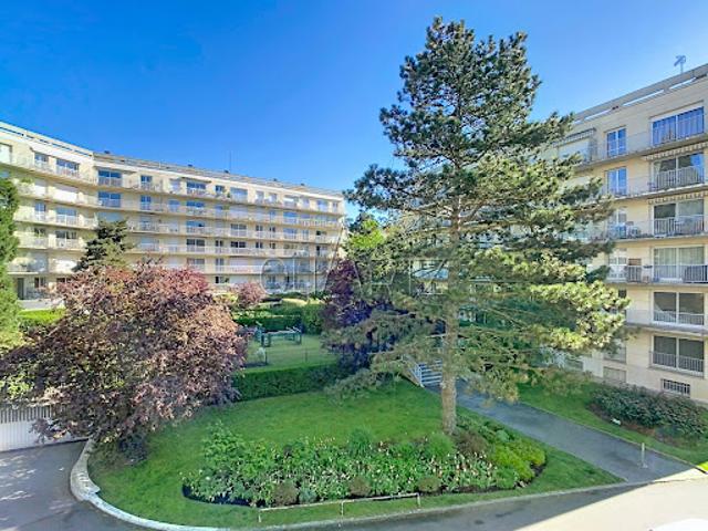 Vente Appartement 4 pièces 80 m2 Versailles