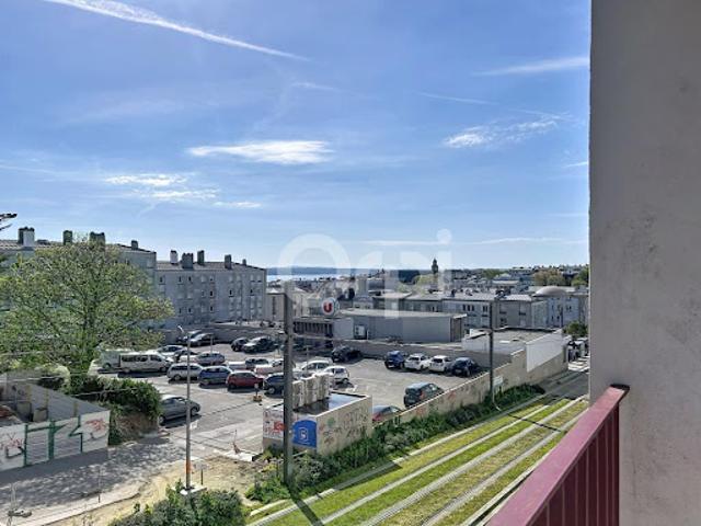 Vente Appartement 4 pièces 80.69 m2 Brest