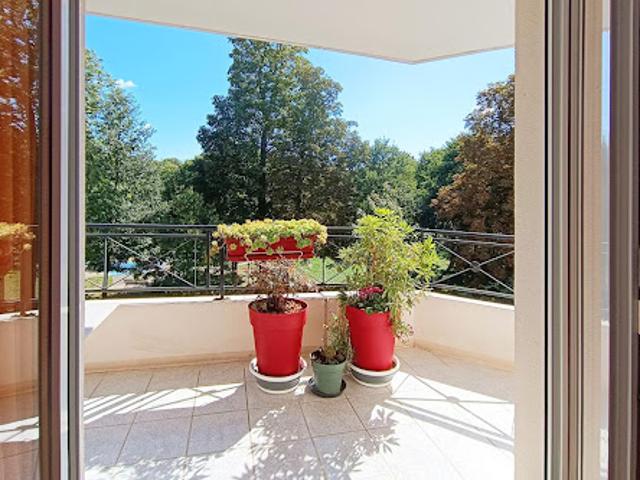 Vente Appartement 4 pièces 80 m2 Rosny sous Bois