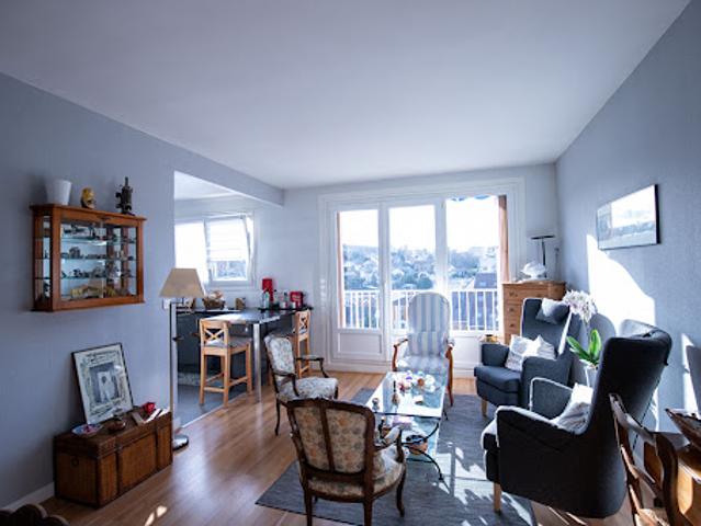 Vente Appartement 4 pièces 81.83 m2 Sevres