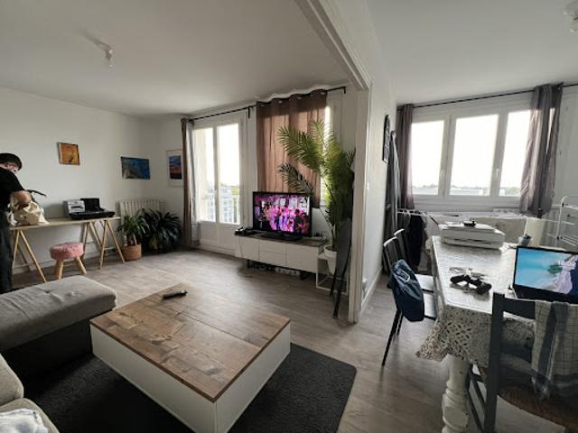 Vente Appartement 4 pièces 81.82 m2 Rennes