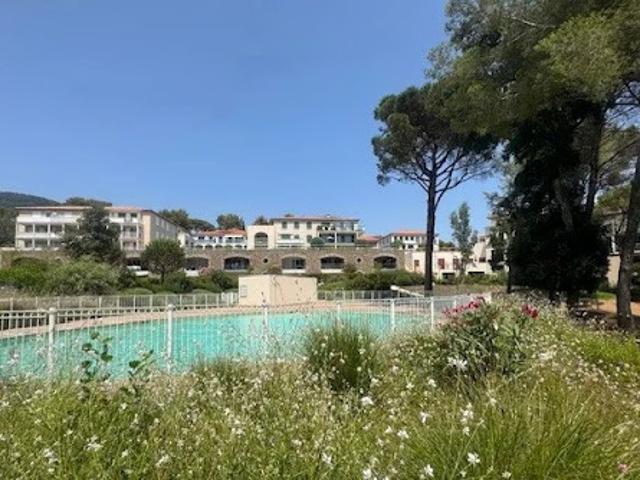 Vente Appartement 4 pièces 81.88 m2 Cavalaire sur Mer