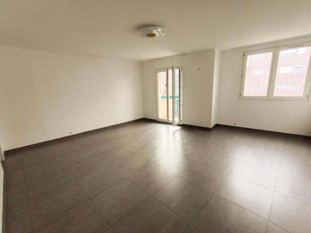 Vente Appartement 4 pièces 81.12 m2 Creteil