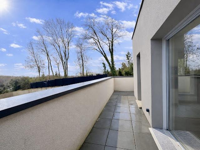 Vente Appartement 4 pièces 81.25 m2 Pont de Metz
