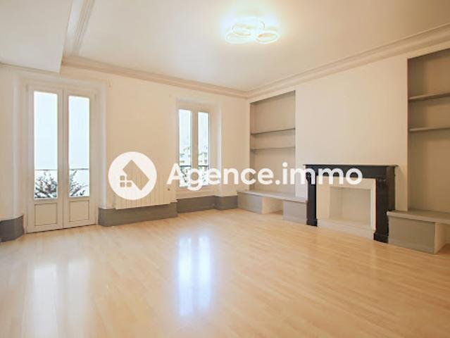 Vente Appartement 4 pièces 81.2 m2 Thônes
