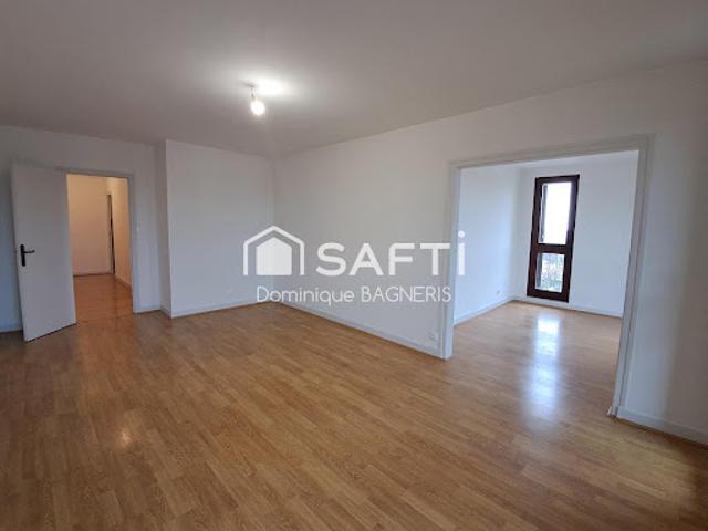Vente Appartement 4 pièces 81 m2 Tarbes
