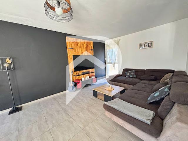 Vente Appartement 4 pièces 81 m2 Vitrolles