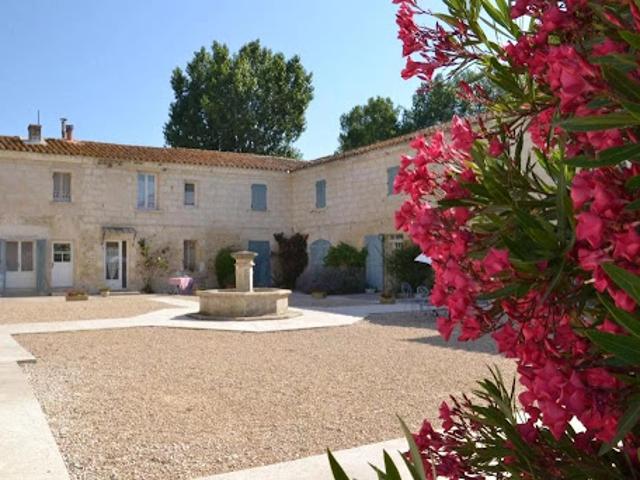 Vente Appartement 4 pièces 81 m2 Aigues Vives