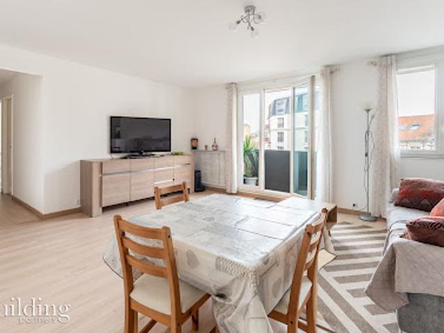 Vente Appartement 4 pièces 81 m2 Courbevoie