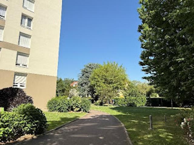Vente Appartement 4 pièces 81 m2 Deville les rouen