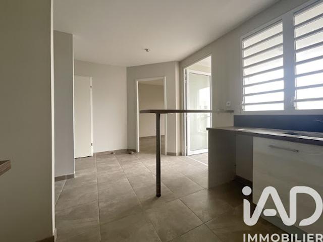 Vente Appartement 4 pièces 81 m2 Fort de france