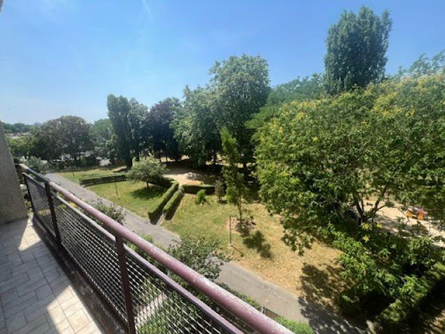 Vente Appartement 4 pièces 81 m2 Fresnes