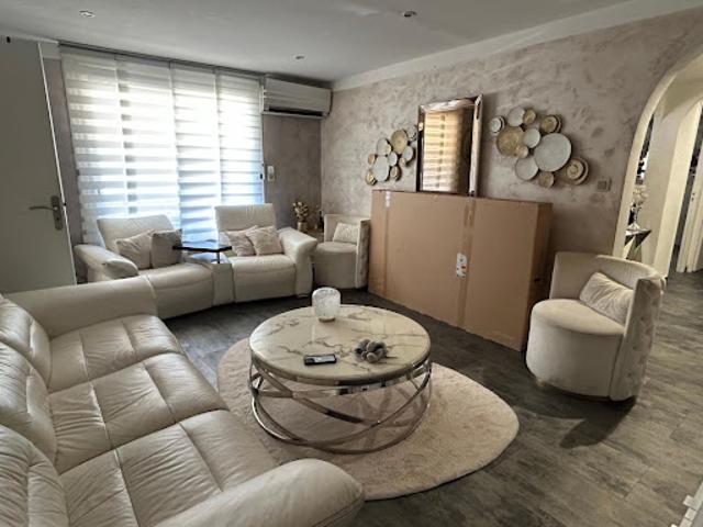 Vente Appartement 4 pièces 92 m2 Marseille 9ème