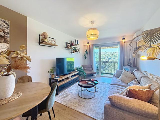 Vente Appartement 4 pièces 81 m2 Nice