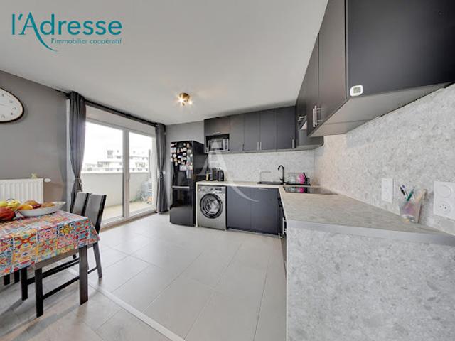 Vente Appartement 4 pièces 81 m2 Noisy le Grand