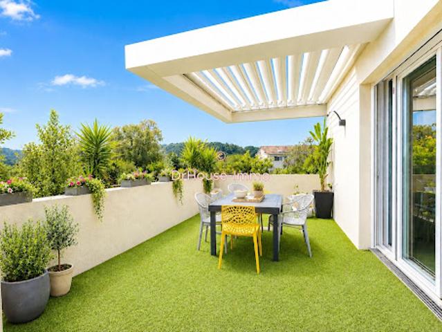 Vente Appartement 4 pièces 82.42 m2 Marseille 13ème