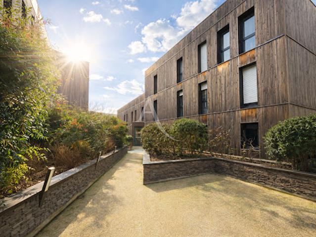 Vente Appartement 4 pièces 82.47 m2 Montreuil