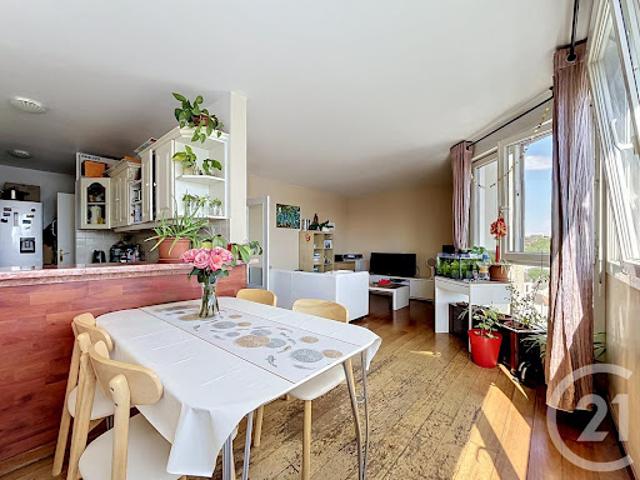 Vente Appartement 4 pièces 82.65 m2 Bagnolet