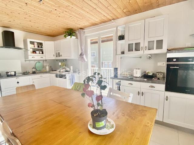 Vente Appartement 4 pièces 82.88 m2 La Roche sur Foron