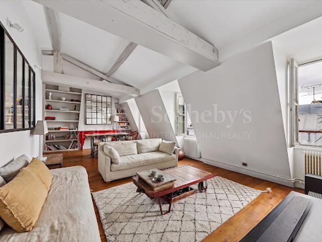 Vente Appartement 4 pièces 82.8 m2 Paris 3ème