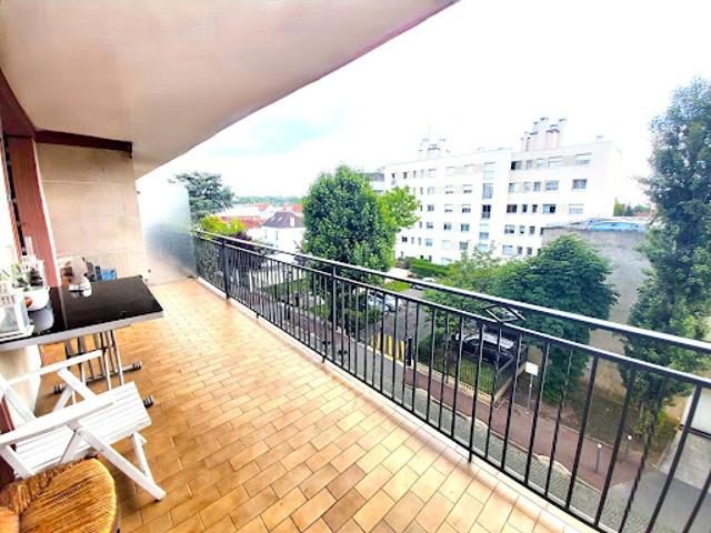 Vente Appartement 4 pièces 82.98 m2 Villemomble