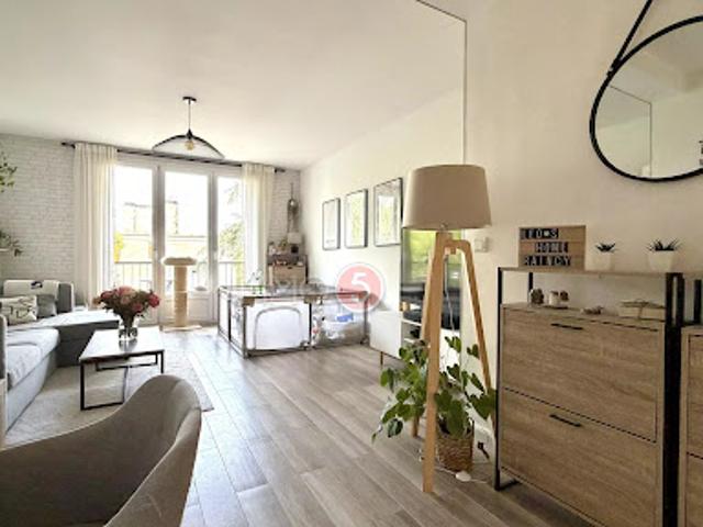 Vente Appartement 4 pièces 82.12 m2 Le Raincy