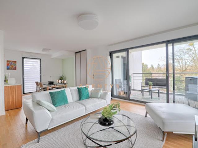 Vente Appartement 4 pièces 82.38 m2 Saint maur des fosses