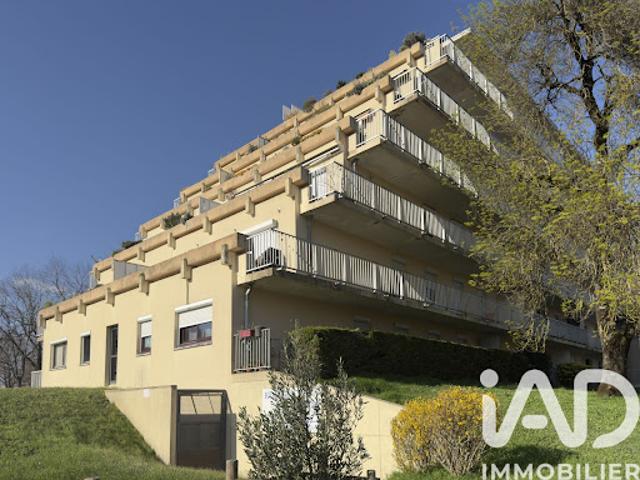 Vente Appartement 4 pièces 82 m2 Angouleme