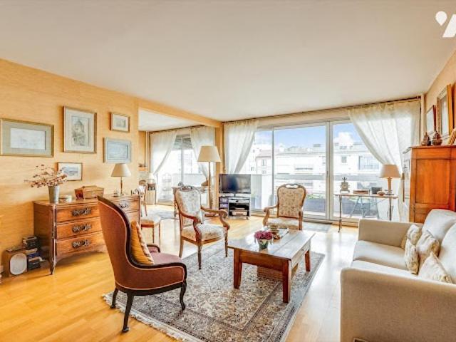 Vente Appartement 4 pièces 82 m2 Courbevoie