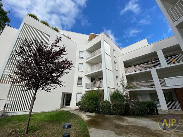 Vente Appartement 4 pièces 82 m2 Le Bouscat