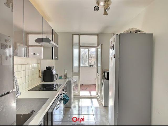 Vente Appartement 4 pièces 82 m2 Marseille 10ème