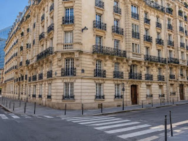 Vente Appartement 4 pièces 82 m2 Paris 15ème