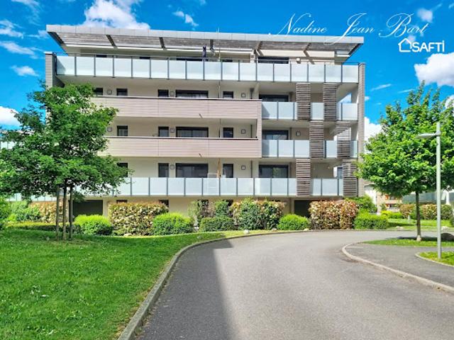 Vente Appartement 4 pièces 82 m2 Saint Pierre en Faucigny