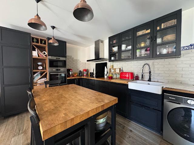 Vente Appartement 4 pièces 87.61 m2 Marseille 13ème