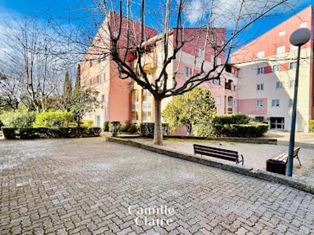 Vente Appartement 4 pièces 87.64 m2 Aix en Provence