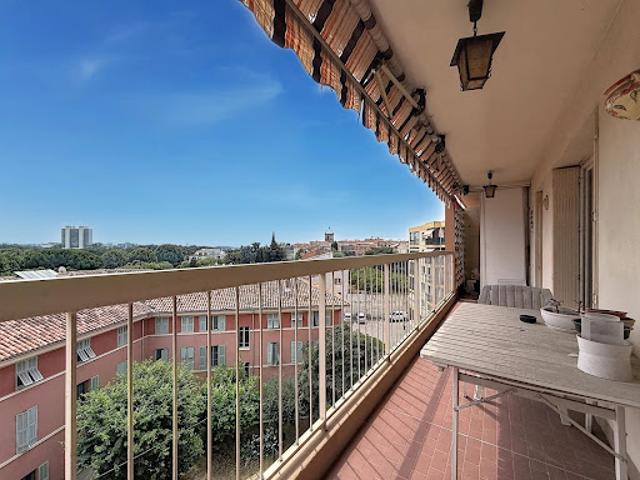 Vente Appartement 4 pièces 87.84 m2 Saint Laurent du Var