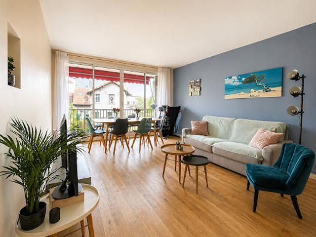 Vente Appartement 4 pièces 87.12 m2 Chaville