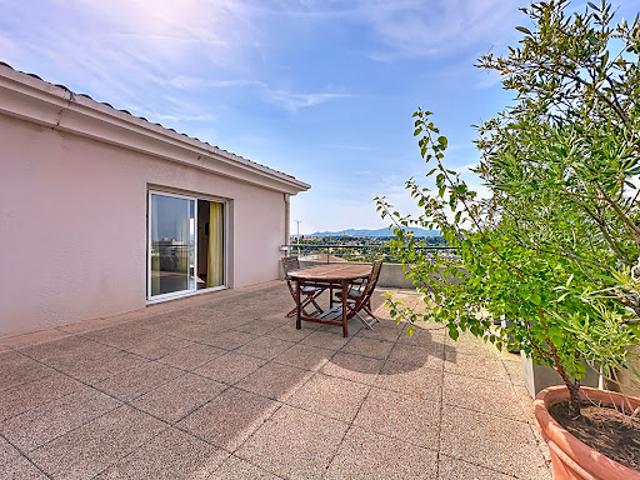 Vente Appartement 4 pièces 87 m2 Marseille 13ème