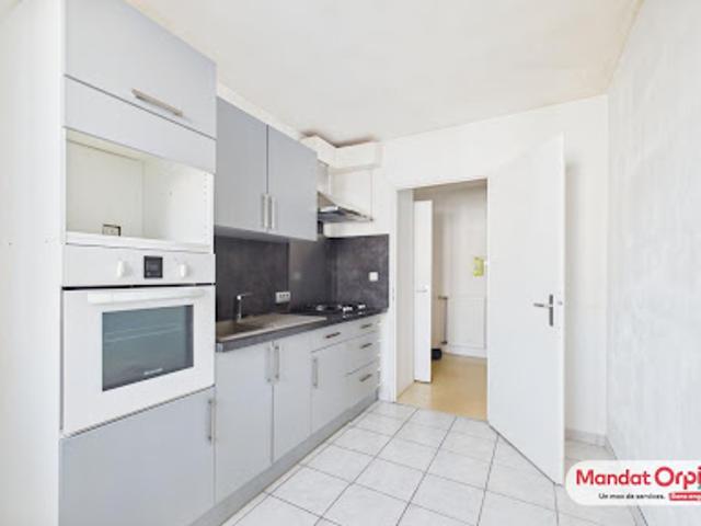 Vente Appartement 4 pièces 84 m2 Reims